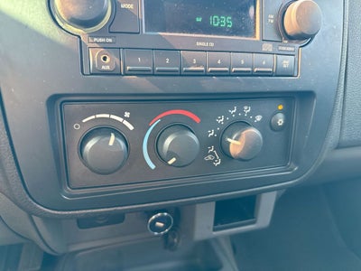 2007 Mitsubishi Raider LS