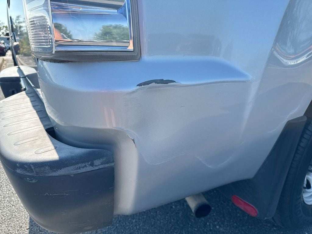 2007 Mitsubishi Raider LS
