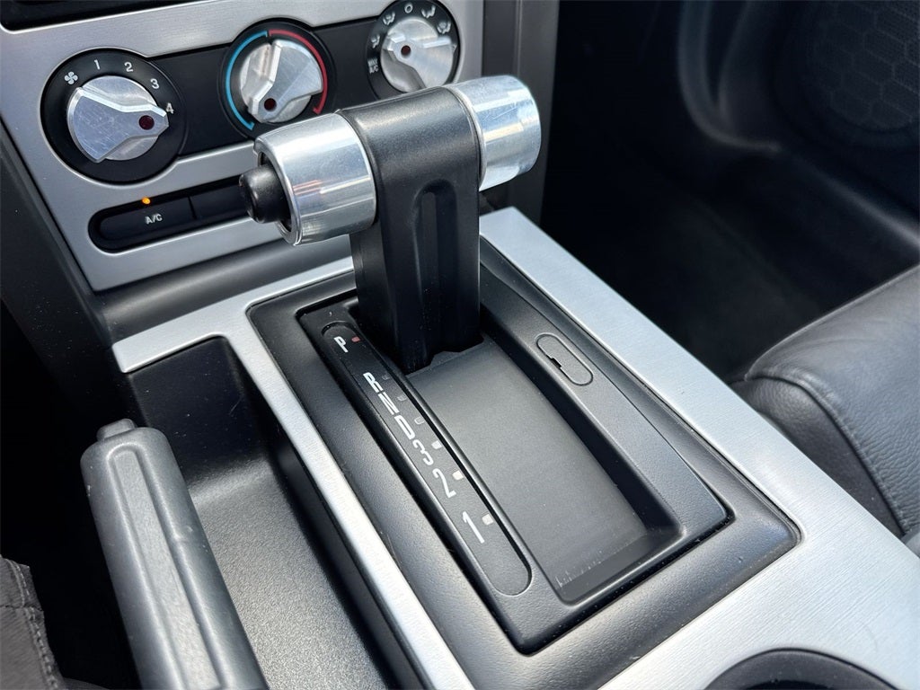 2005 Ford Mustang GT Premium