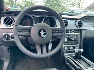 2005 Ford Mustang GT Premium