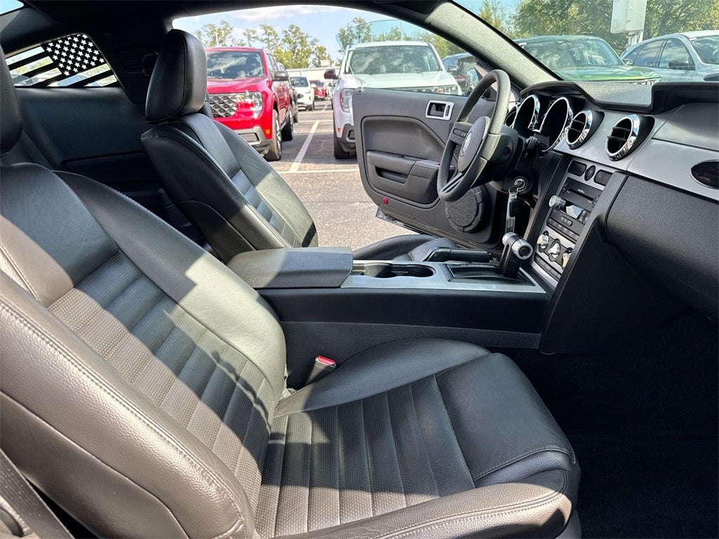 2005 Ford Mustang GT Premium