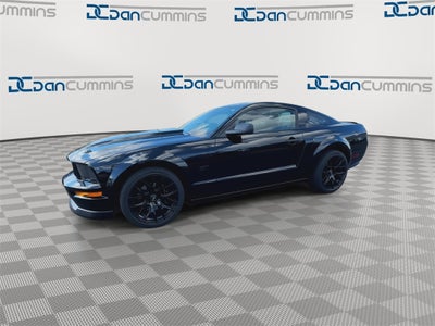 2005 Ford Mustang GT Premium