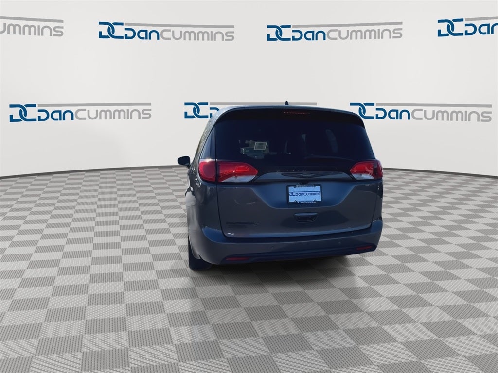 2018 Chrysler Pacifica Touring L Plus