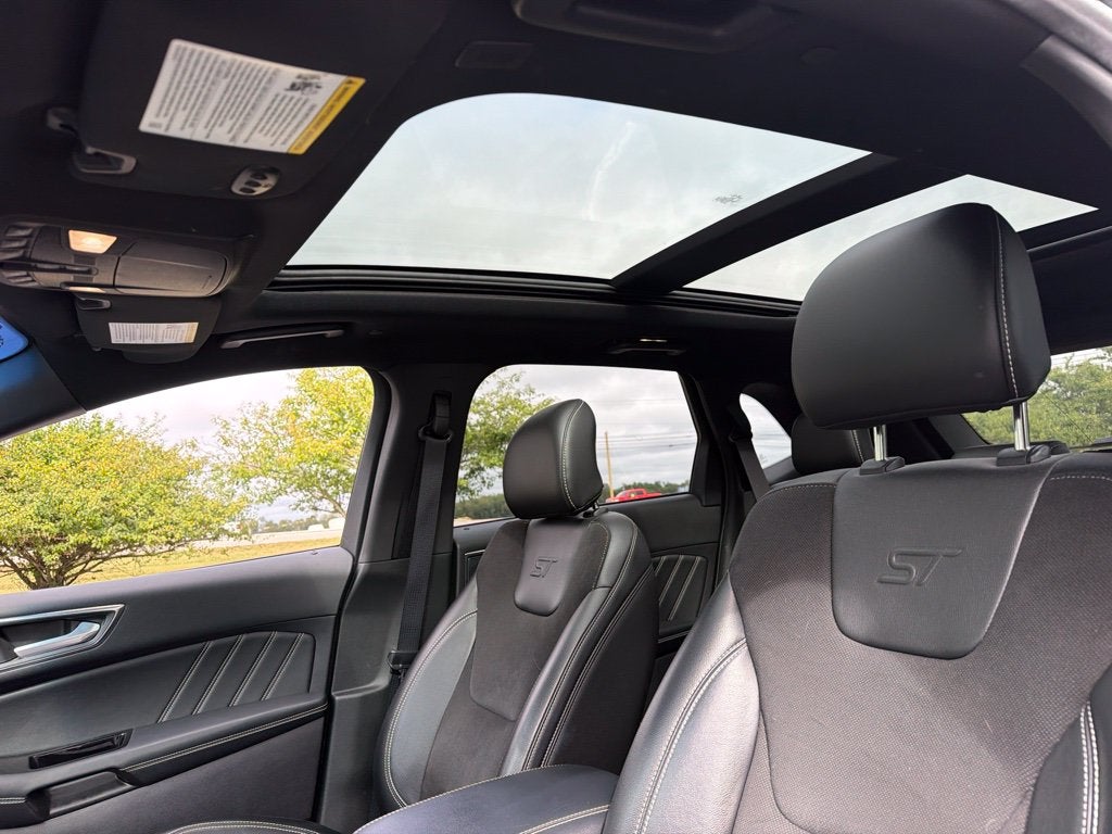 2019 Ford Edge ST