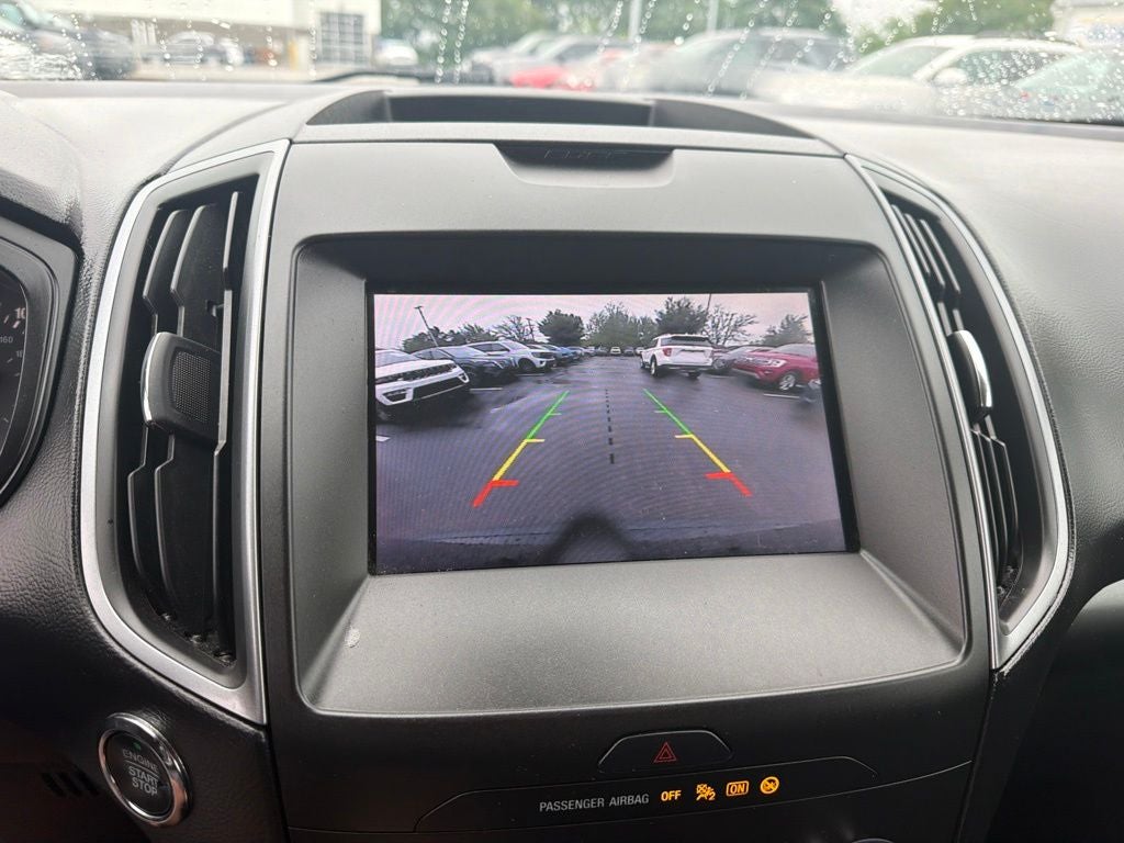 2020 Ford Edge SE