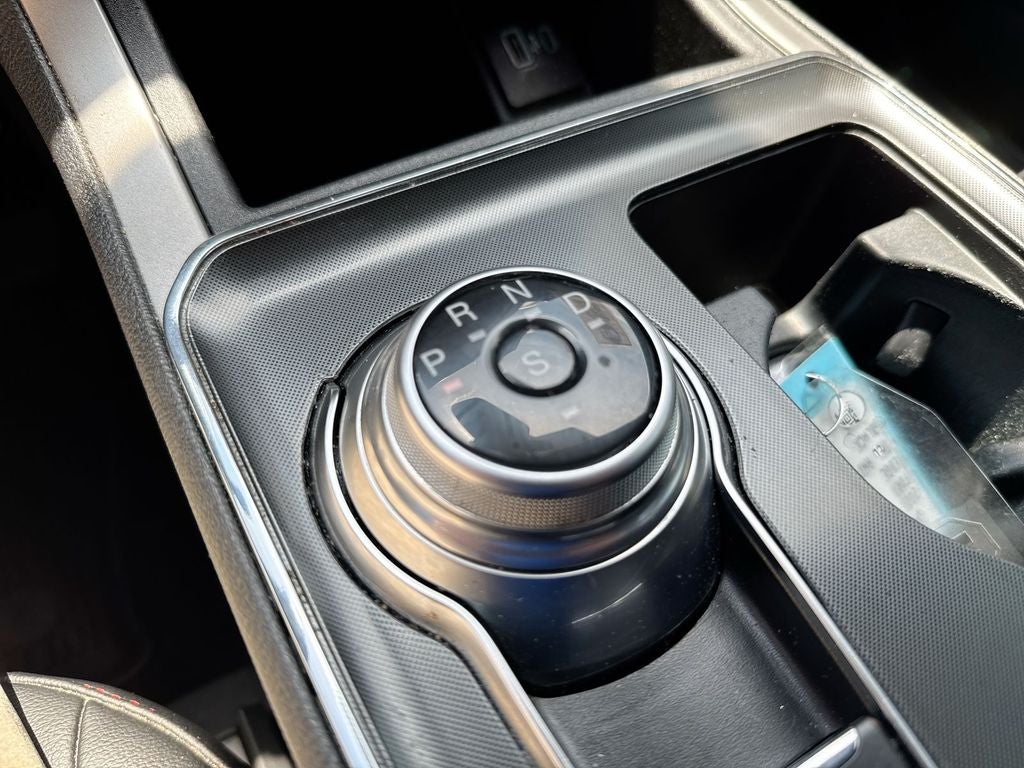 2022 Ford Edge ST Line