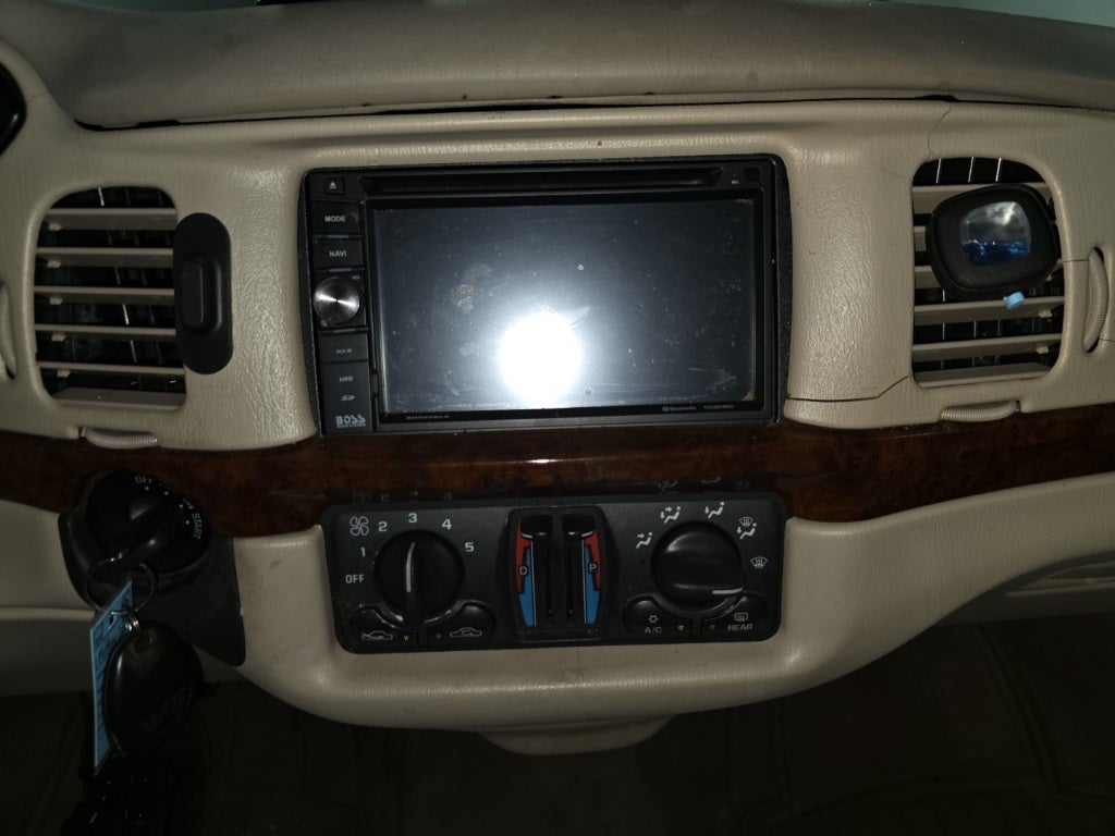 2003 Chevrolet Impala Base