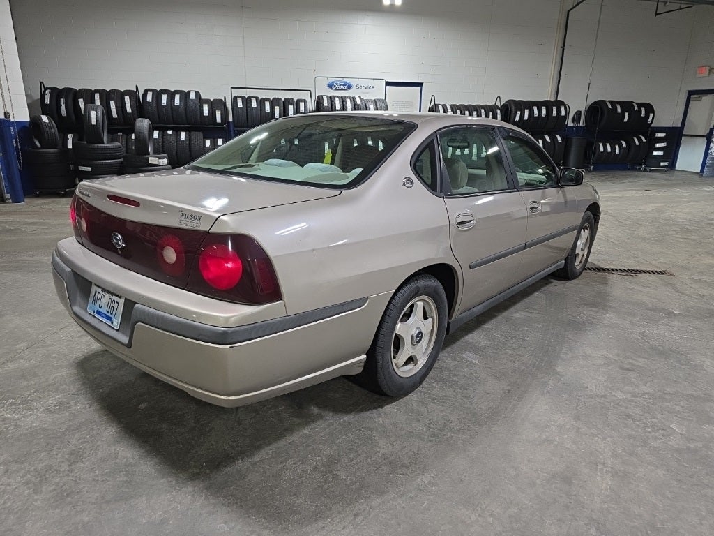 2003 Chevrolet Impala Base