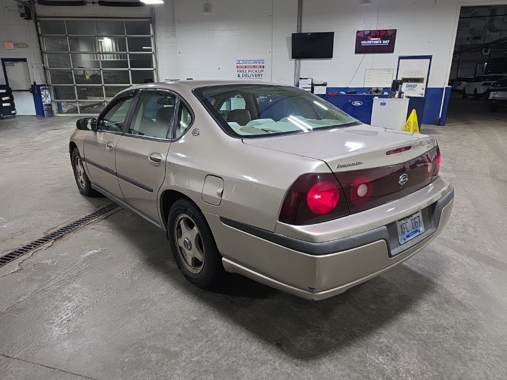 2003 Chevrolet Impala Base