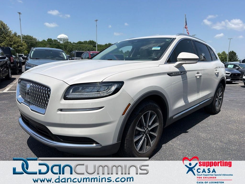 2022 Lincoln Nautilus Standard