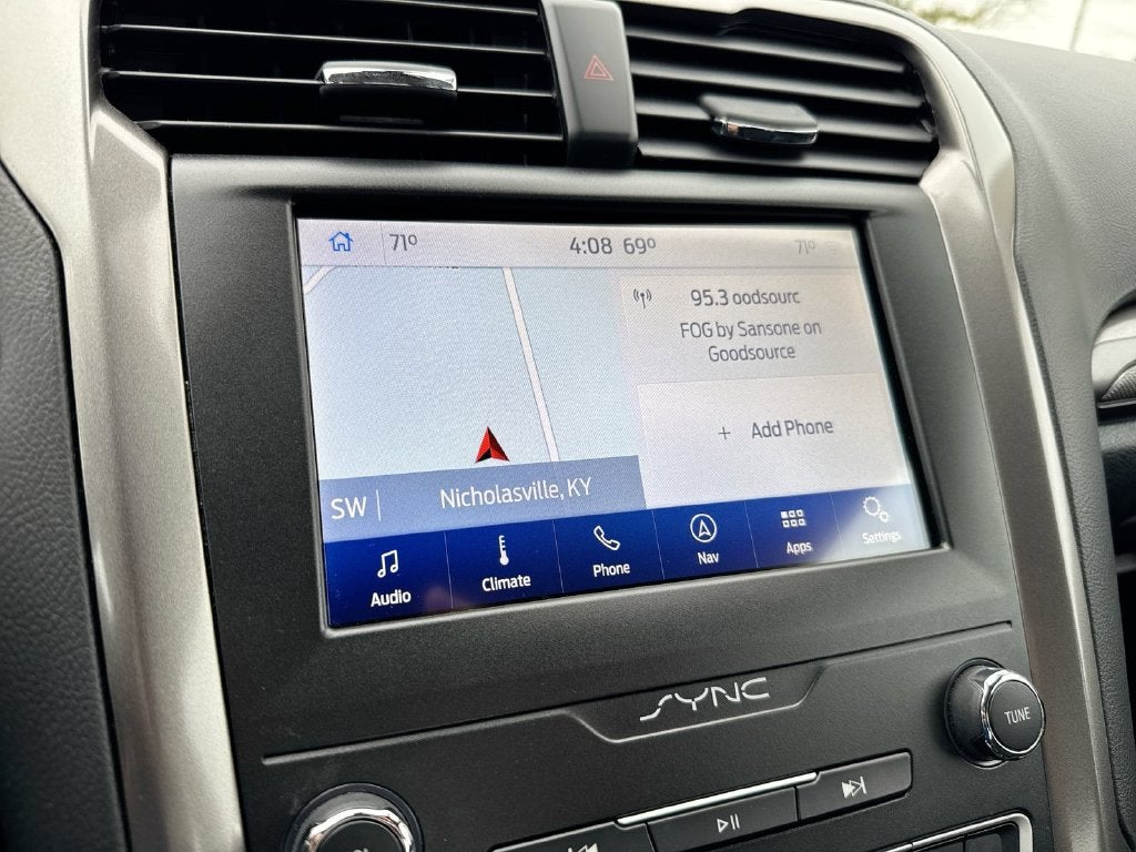 2020 Ford Fusion SE