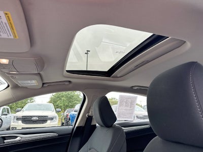 2020 Ford Fusion SE