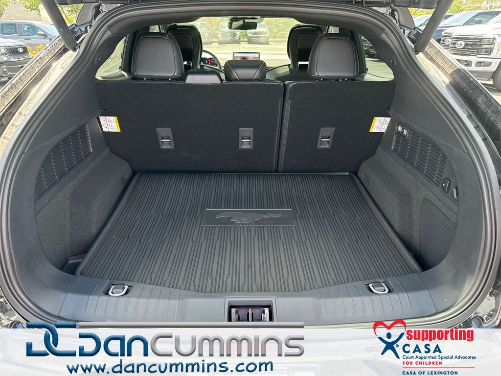 2025 Ford Mustang Mach-E GT