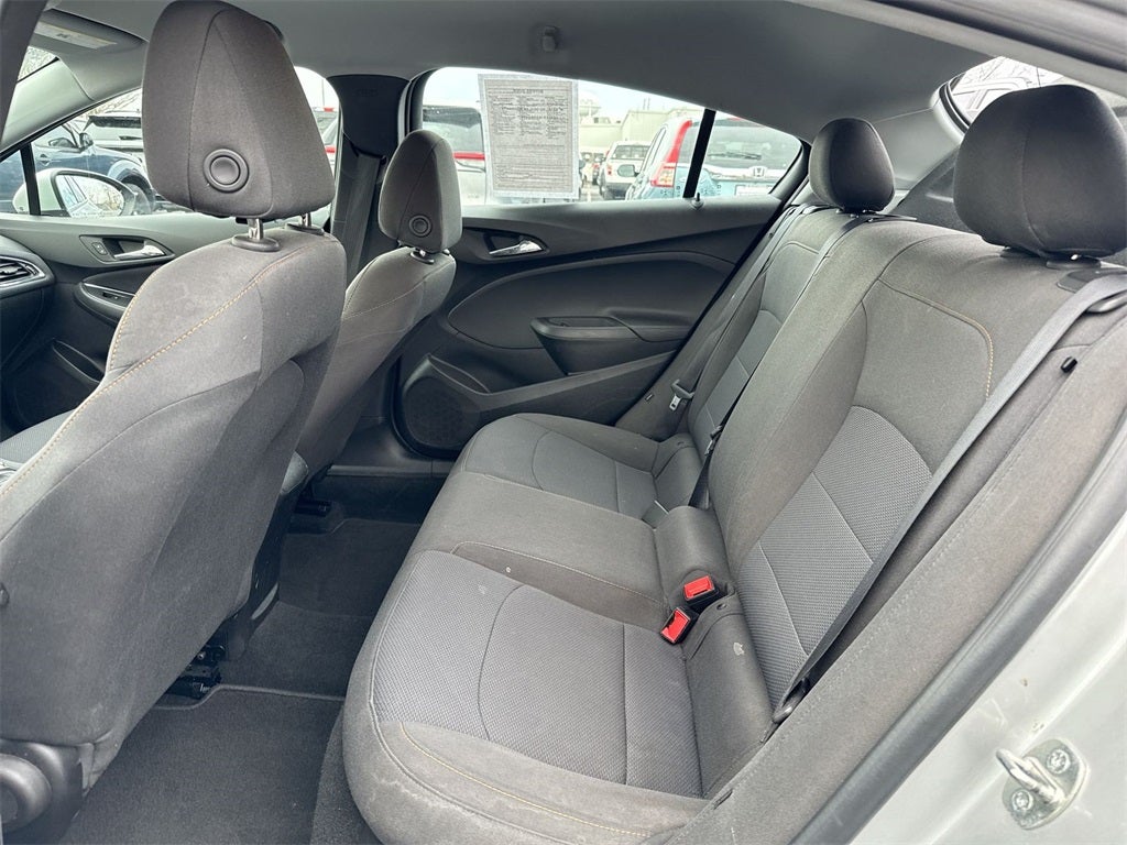 2019 Chevrolet Cruze LS