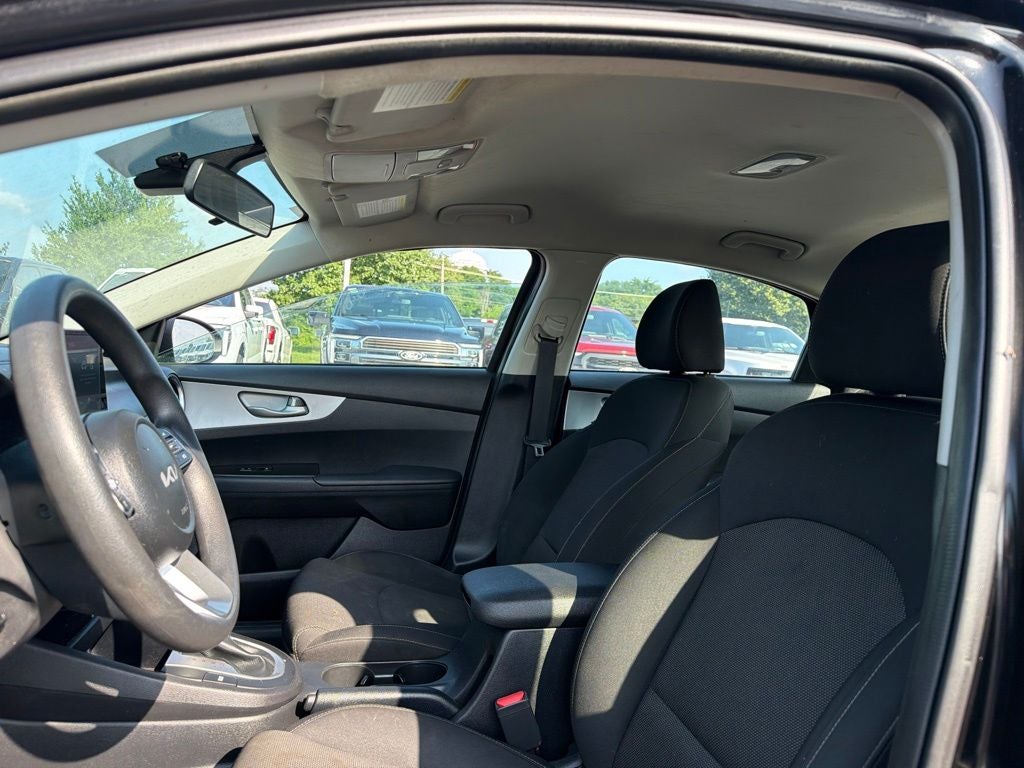 2022 Kia Forte FE