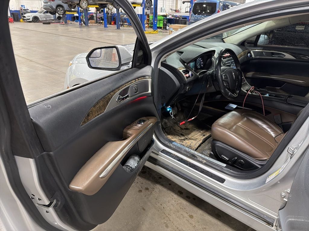 2016 Lincoln MKZ Base