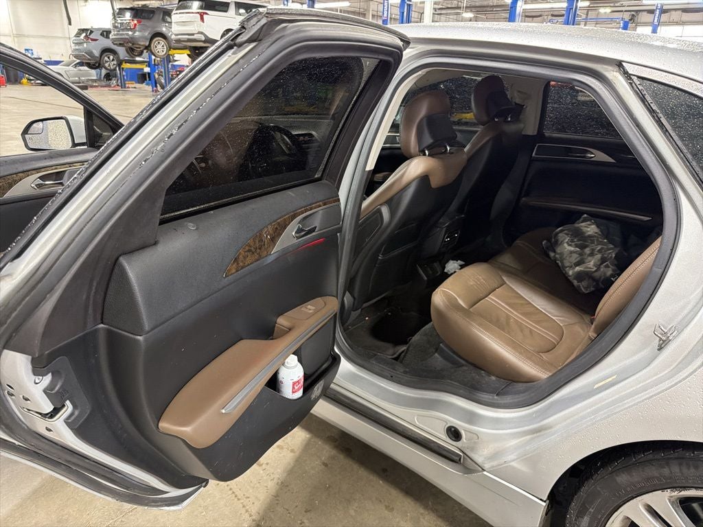 2016 Lincoln MKZ Base