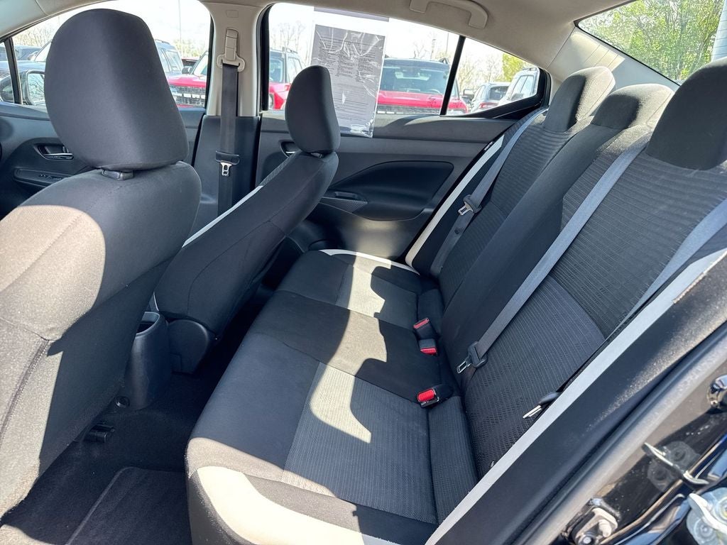 2021 Nissan Versa 1.6 SV
