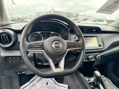 2022 Nissan Kicks S