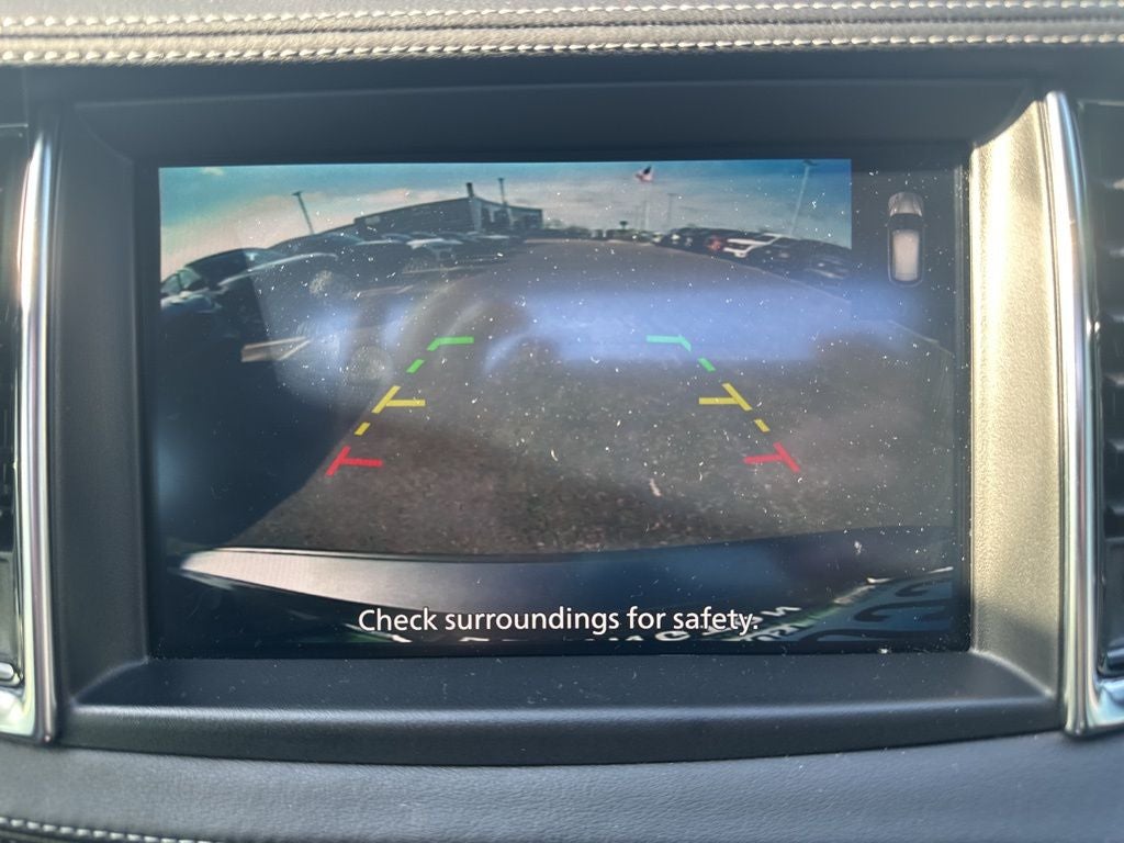 2022 INFINITI QX50 LUXE