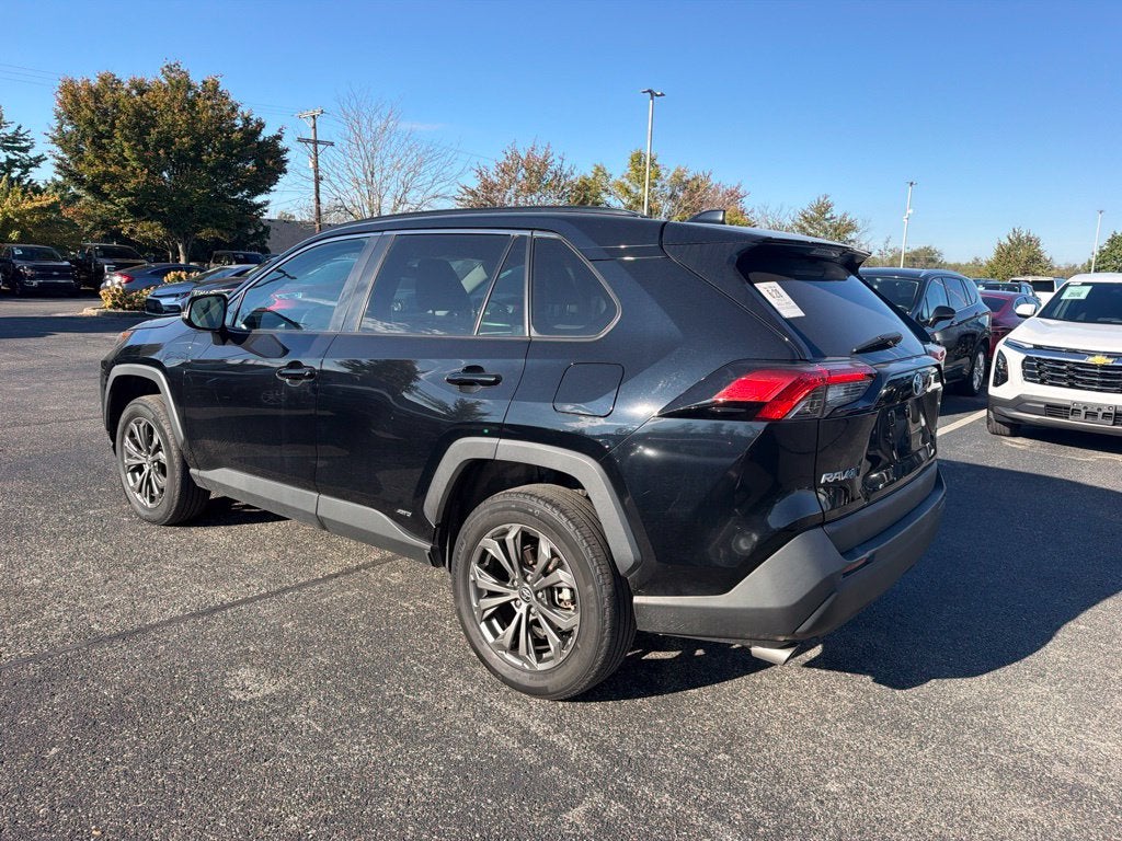 2024 Toyota RAV4 Hybrid XLE Premium