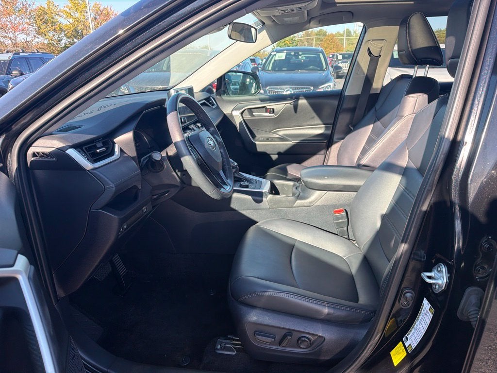 2024 Toyota RAV4 Hybrid XLE Premium