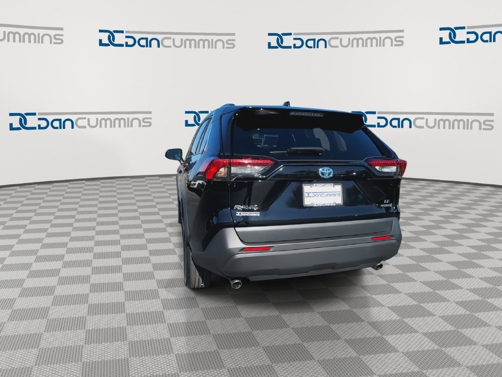 2024 Toyota RAV4 Hybrid LE