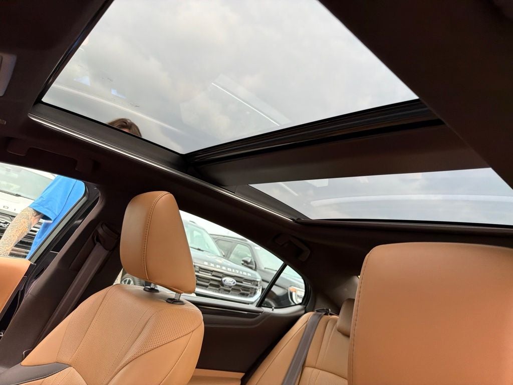 2019 Lexus ES 350 Luxury