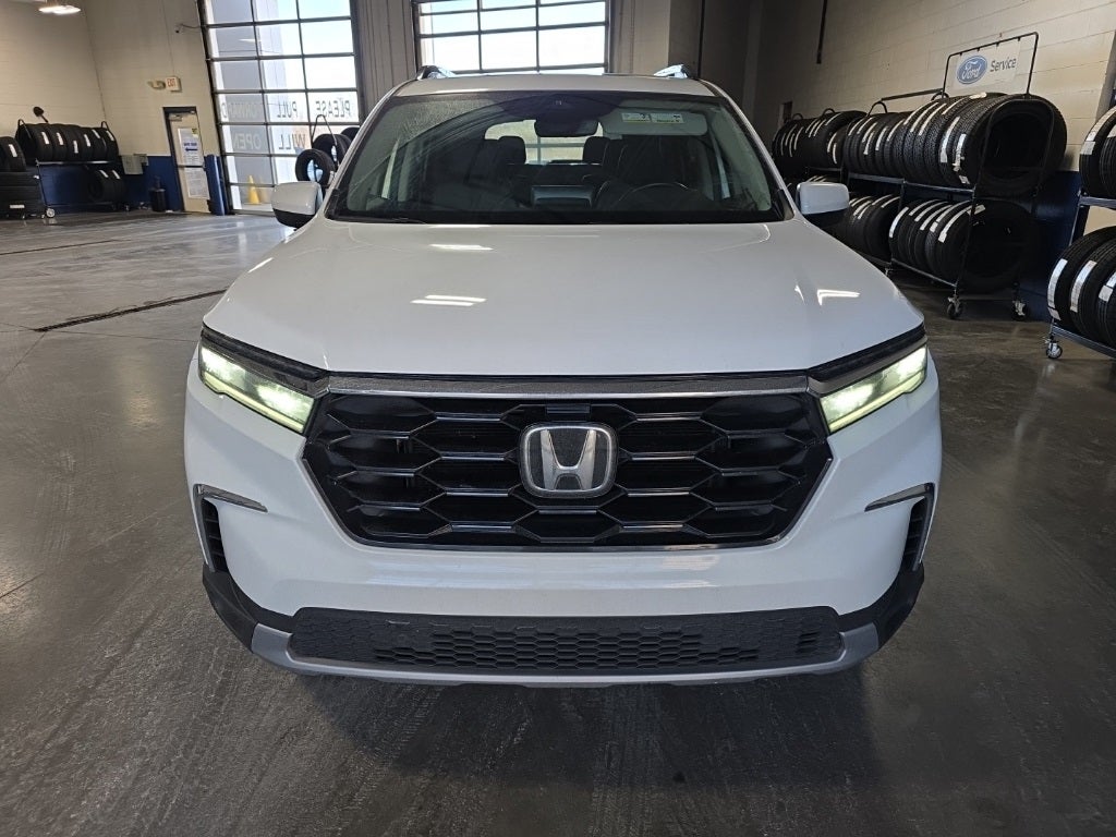 2025 Honda Pilot Base