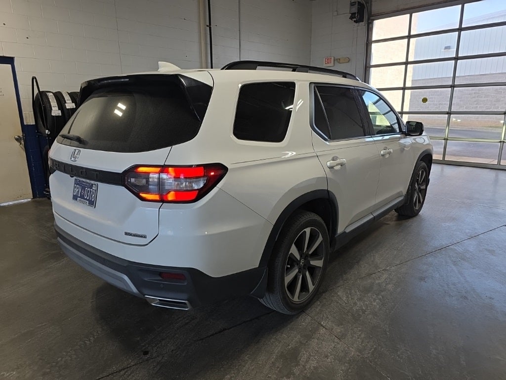 2025 Honda Pilot Base