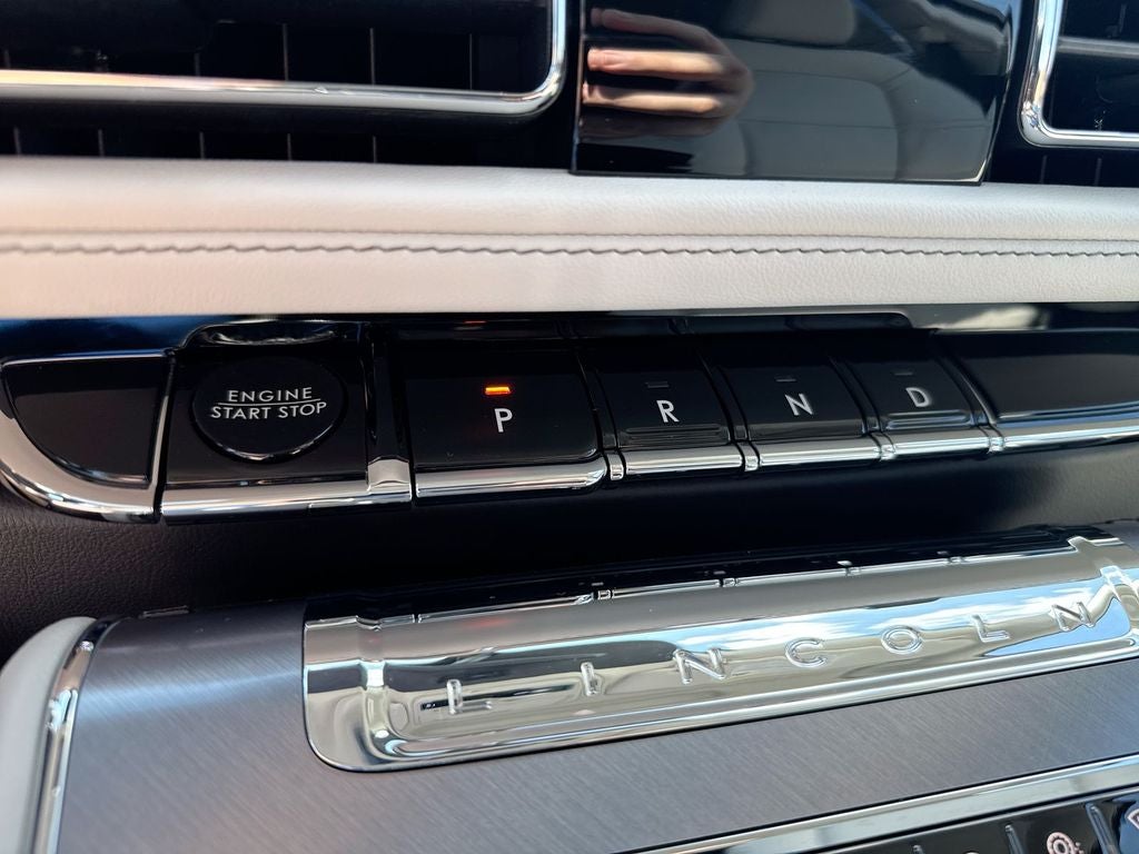 2027 Lincoln Aviator Premiere