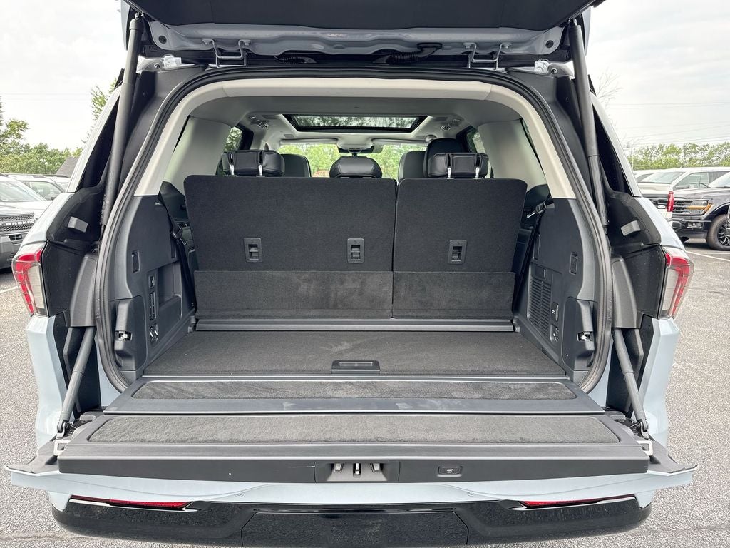 2027 Lincoln Navigator Reserve