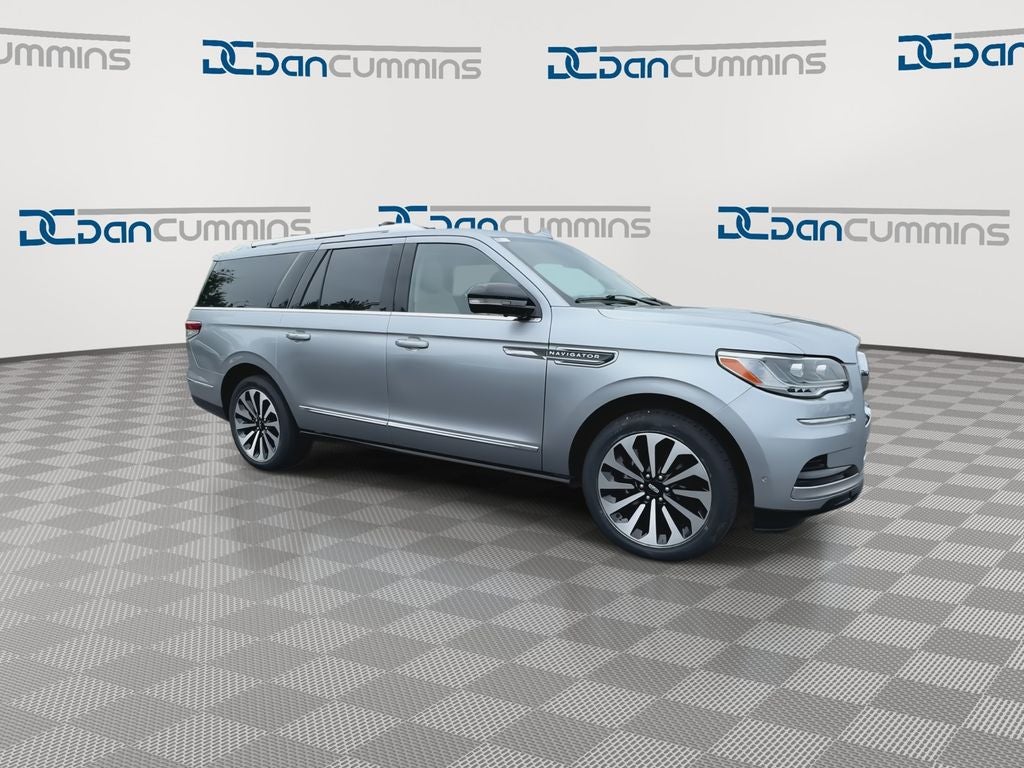 2023 Lincoln Navigator L Reserve