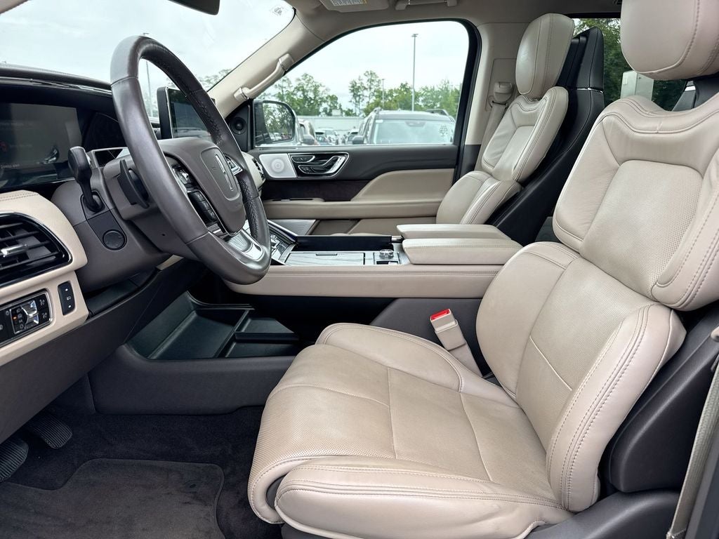 2023 Lincoln Navigator L Reserve