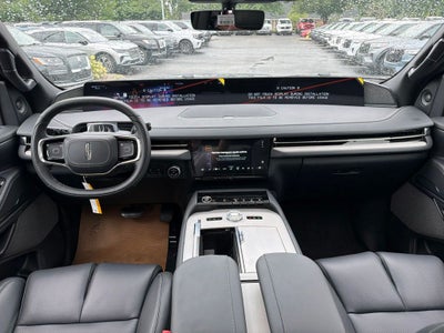 2027 Lincoln Navigator L Reserve