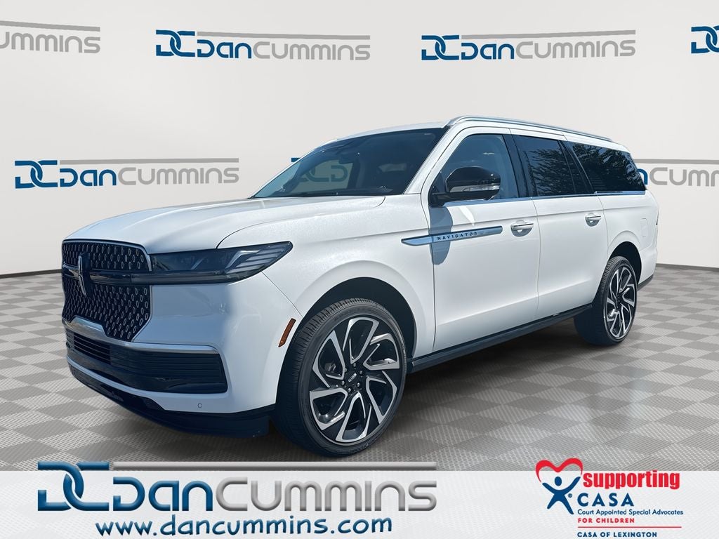2027 Lincoln Navigator L Reserve