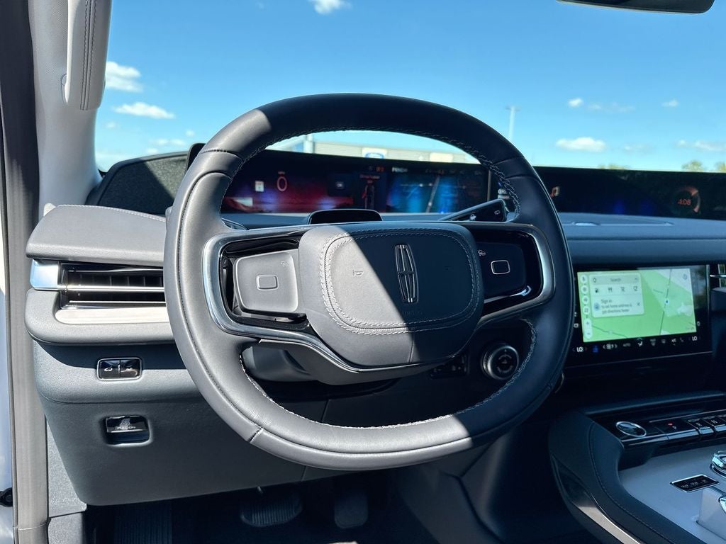 2027 Lincoln Navigator L Reserve
