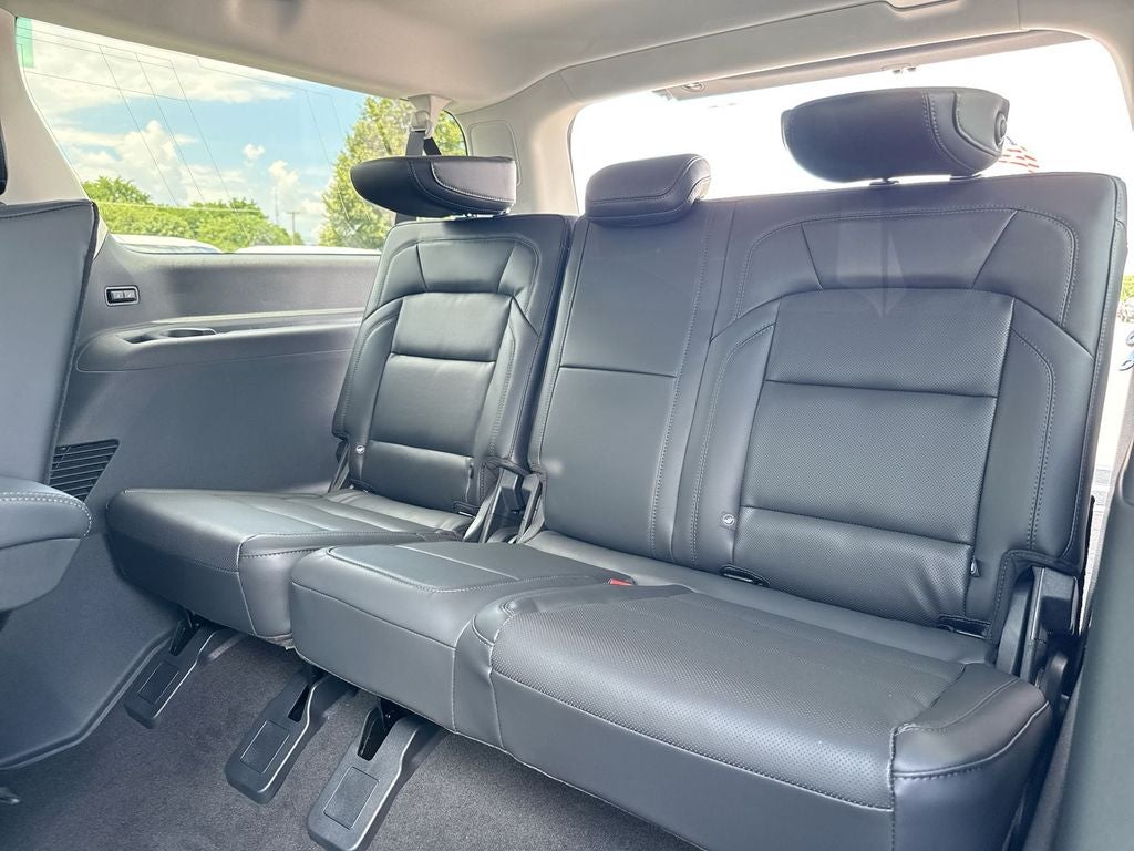 2027 Lincoln Navigator L Reserve