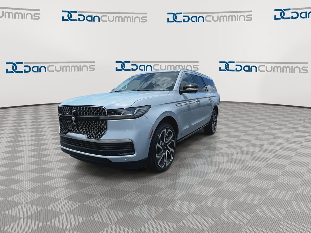2027 Lincoln Navigator L Reserve