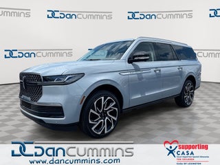 2027 Lincoln Navigator L Reserve