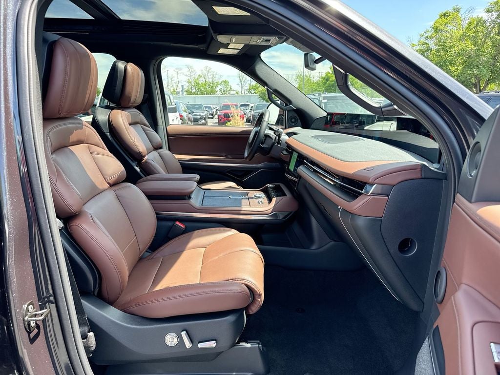 2026 Lincoln Navigator L Reserve