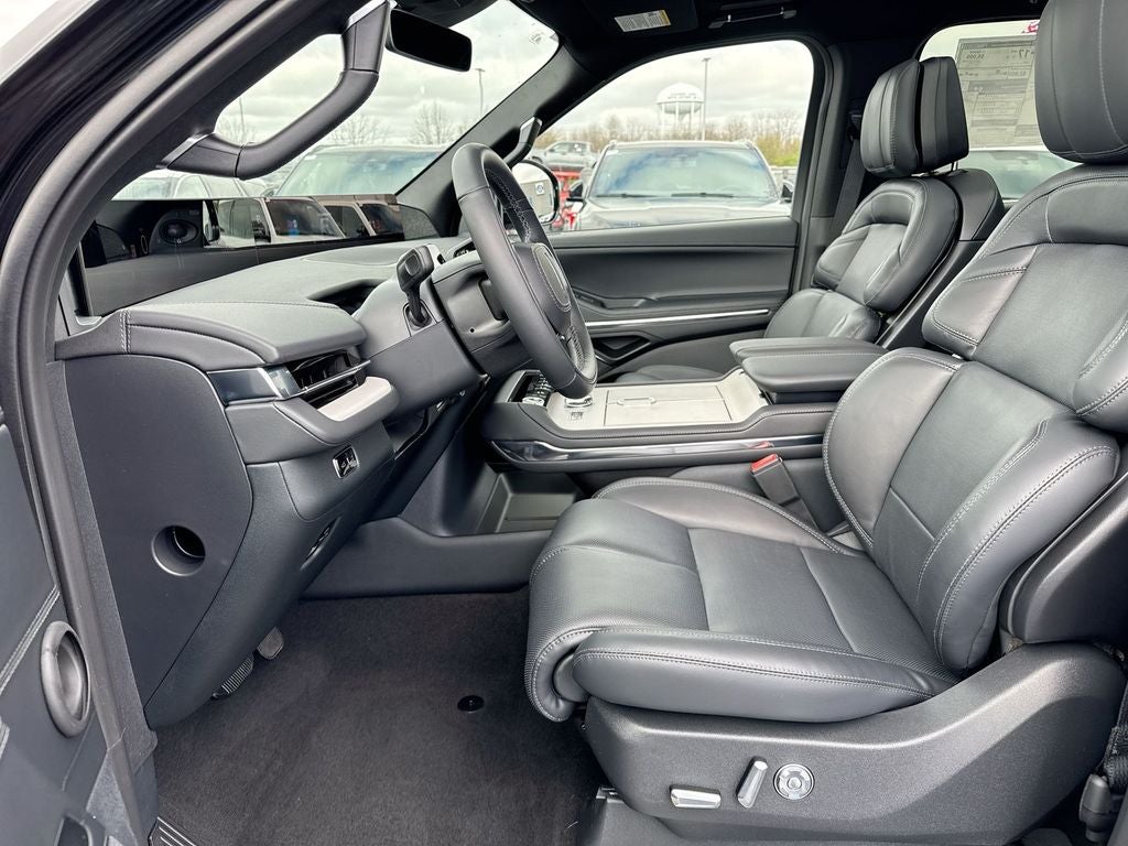 2026 Lincoln Navigator L Reserve