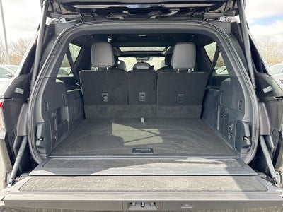 2026 Lincoln Navigator L Reserve