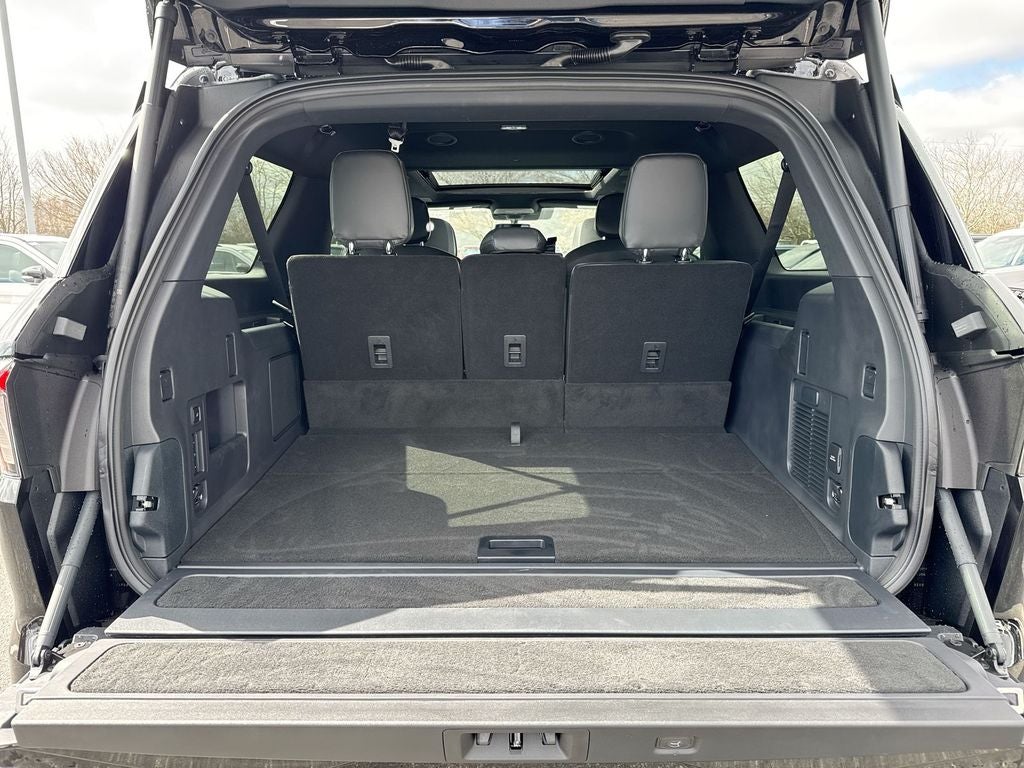 2026 Lincoln Navigator L Reserve