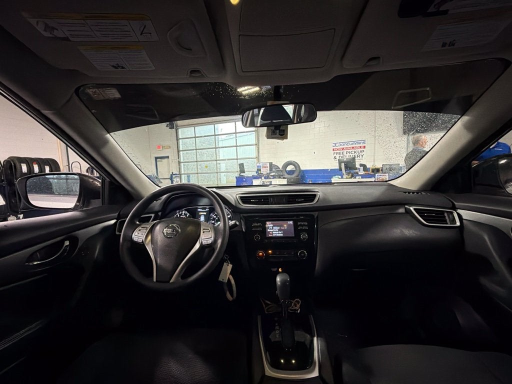 2016 Nissan Rogue S