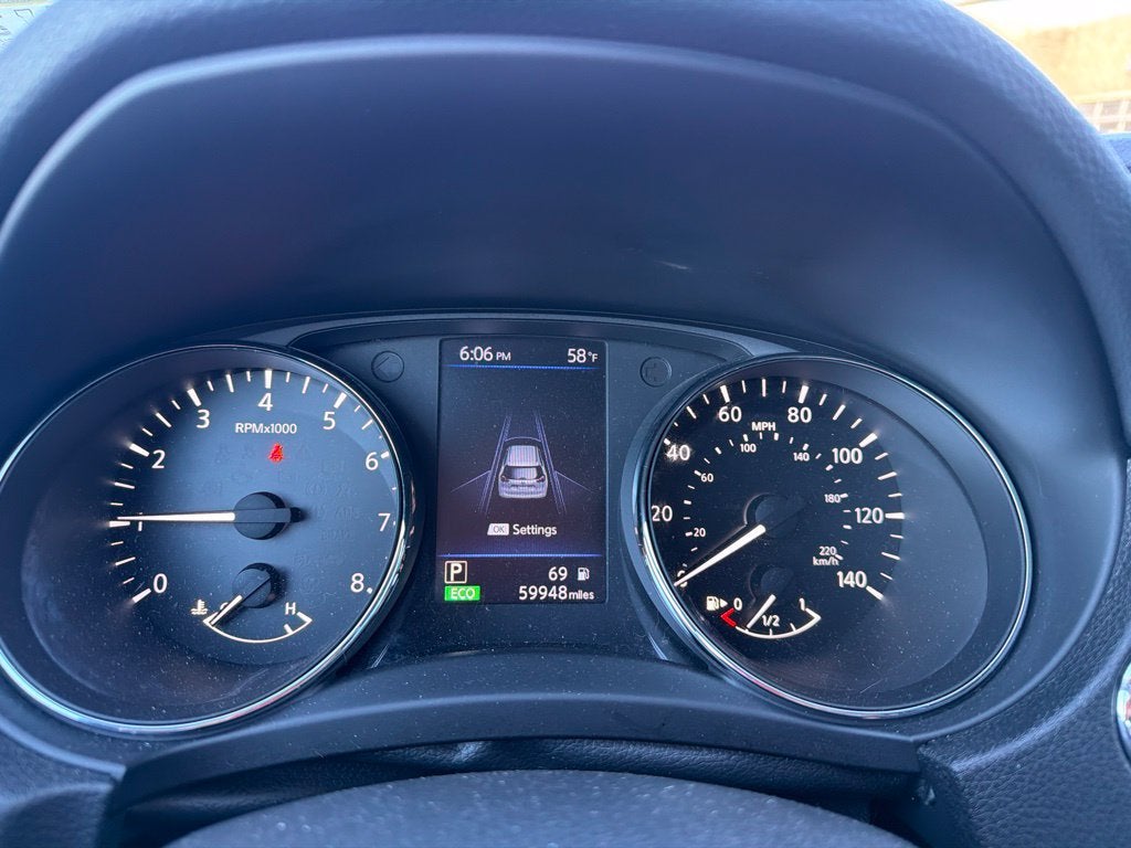 2020 Nissan Rogue SV