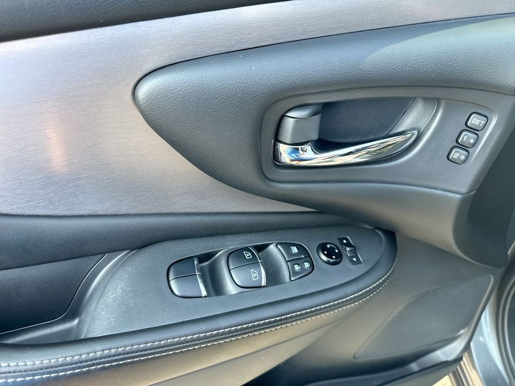 2023 Nissan Murano SL