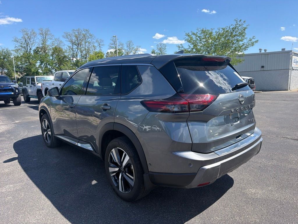 2024 Nissan Rogue SL