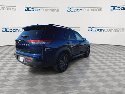 2024 Nissan Pathfinder SV