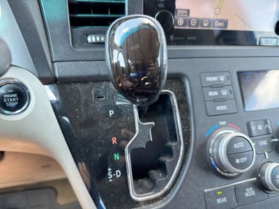 2016 Toyota Sienna XLE Premium